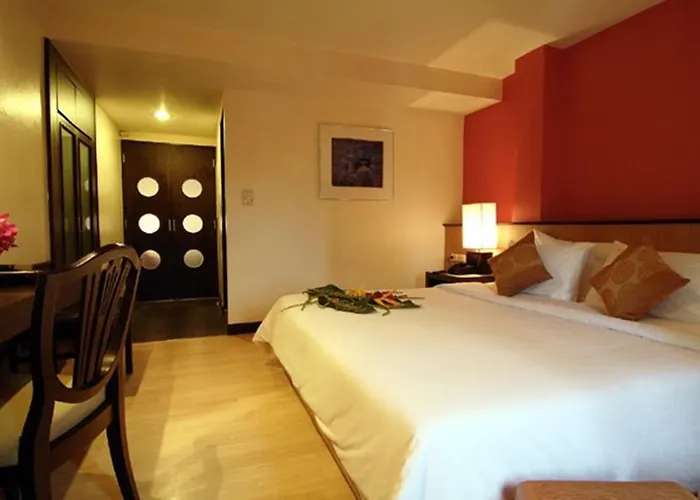 Rose Hotel